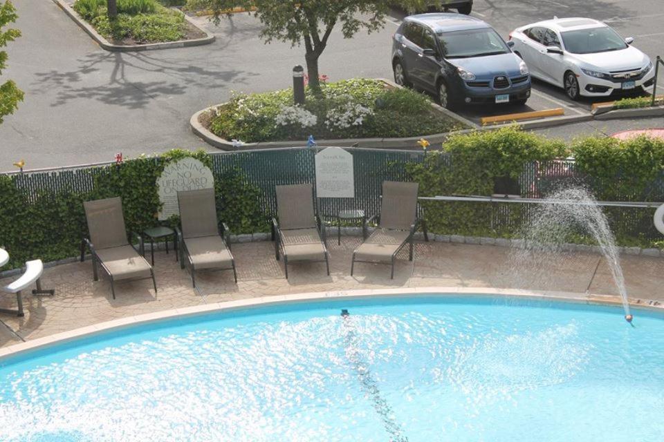 Norwalk Inn & Conference Center Esterno foto